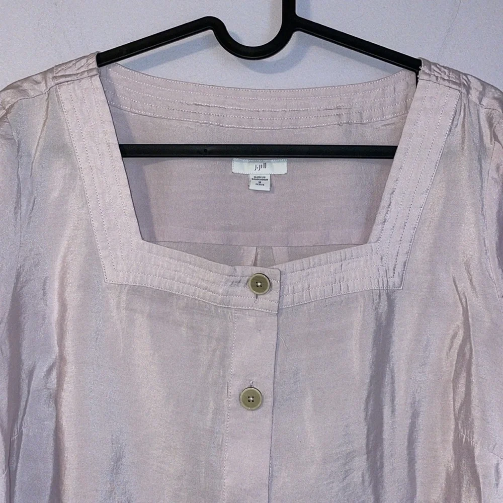 J. Jill Light Purple Square Neckline 3/4 Sleeve Button Front Blouse Size MP - Picture 2 of 14